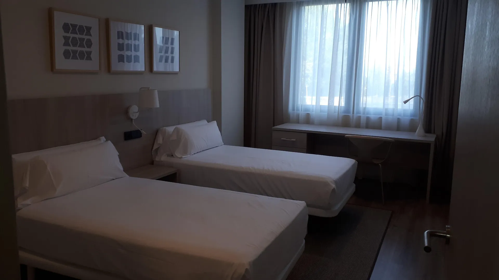 Aparthotel Attica 21 Valles Sabadell Hotel