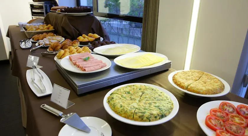 Aparthotel Attica 21 Valles Sabadell Hotel